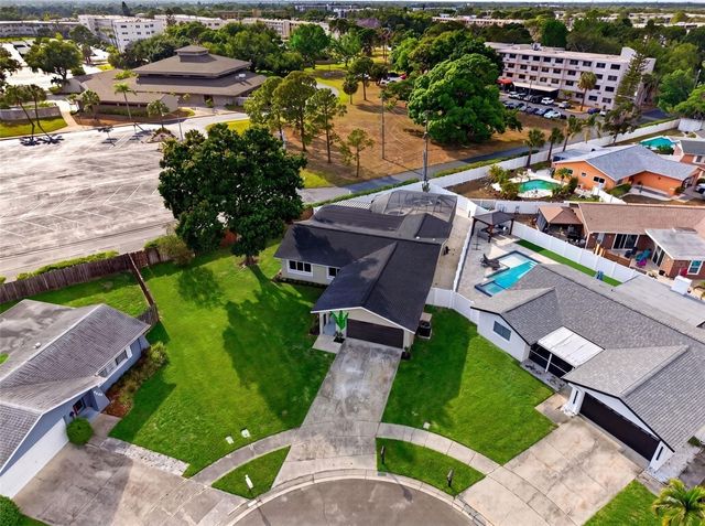 7833 BRISTOL COURT, St Petersburg, FL 33709