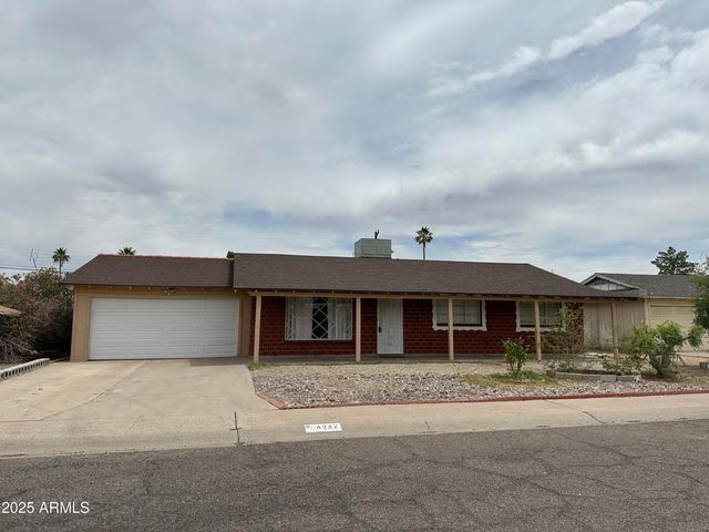 4232 W CITRUS Way, Phoenix, AZ 85019