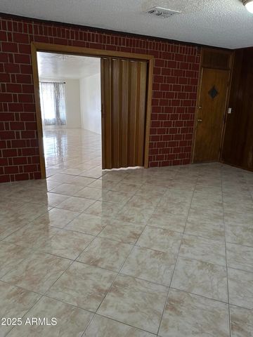 4232 W CITRUS Way, Phoenix, AZ 85019