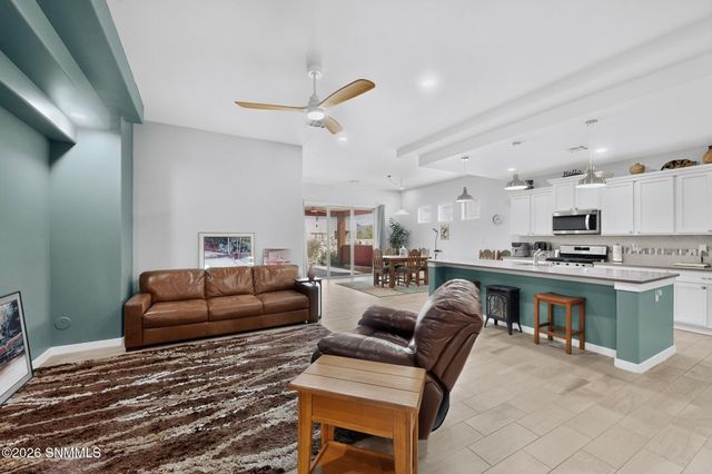 6114 Golden Echo Place, Las Cruces, NM 88012