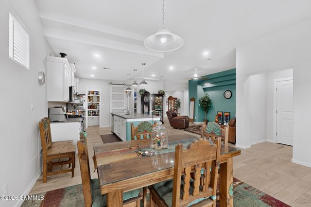6114 Golden Echo Place, Las Cruces, NM 88012