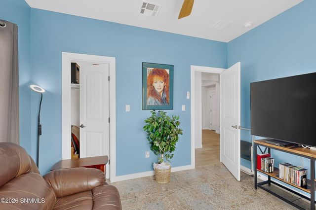 6114 Golden Echo Place, Las Cruces, NM 88012