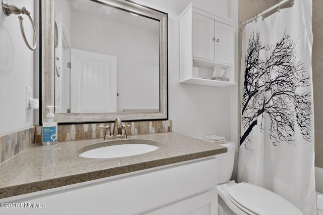 6114 Golden Echo Place, Las Cruces, NM 88012