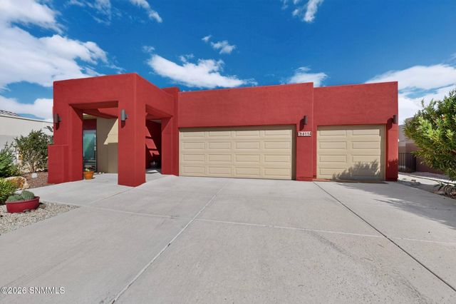 6114 Golden Echo Place, Las Cruces, NM 88012