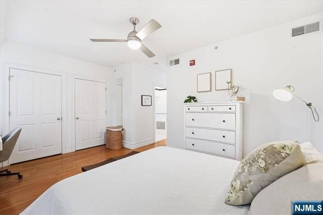 247 2nd Street 3, Jersey City, NJ 07302