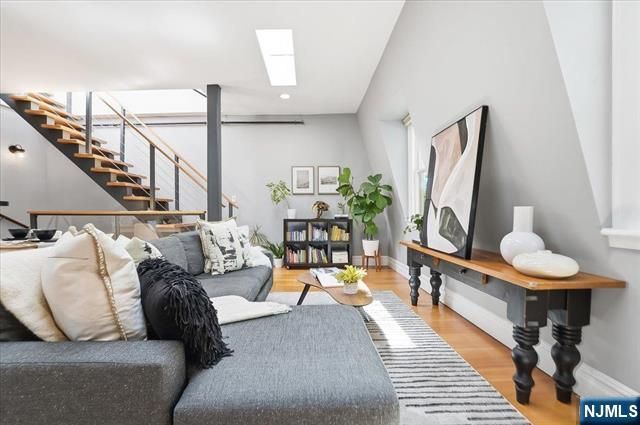 247 2nd Street 3, Jersey City, NJ 07302