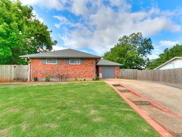3200 Birch Lane, Edmond, OK 73034