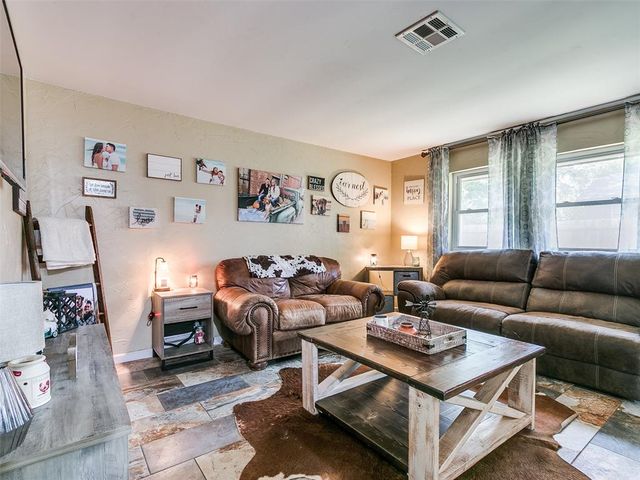 3200 Birch Lane, Edmond, OK 73034