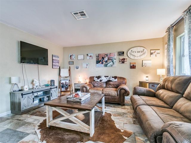 3200 Birch Lane, Edmond, OK 73034