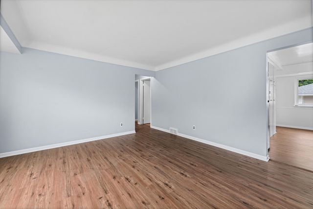 15370 Deering Street, Livonia City, MI 48154