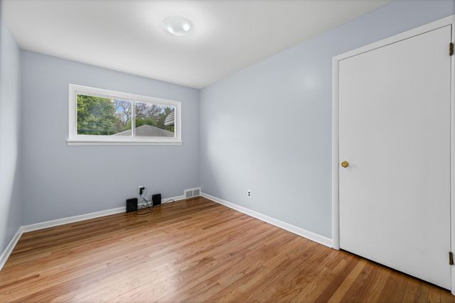 15370 Deering Street, Livonia City, MI 48154