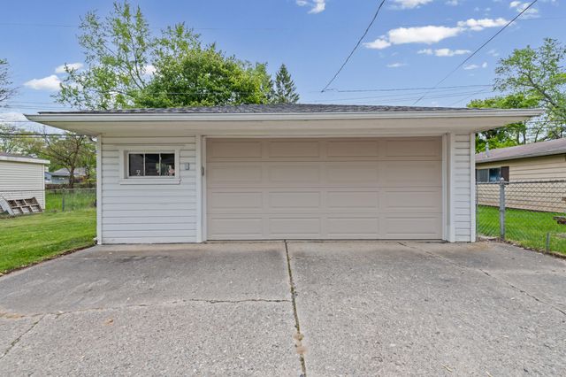 15370 Deering Street, Livonia City, MI 48154