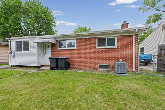 15370 Deering Street, Livonia City, MI 48154