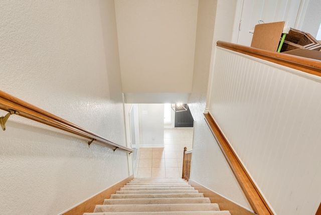 912 Summer Hill Lane, Red Oak, TX 75154