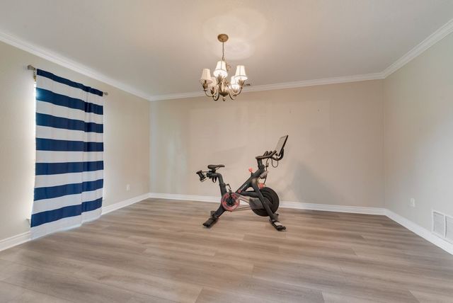 912 Summer Hill Lane, Red Oak, TX 75154