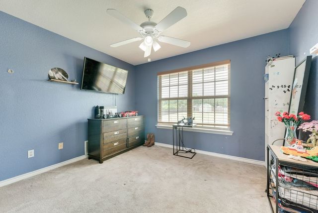912 Summer Hill Lane, Red Oak, TX 75154