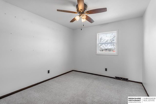 4236 Pacific Avenue, Fremont, NE 68025