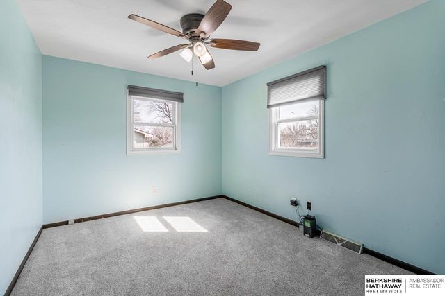 4236 Pacific Avenue, Fremont, NE 68025