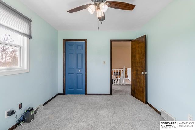 4236 Pacific Avenue, Fremont, NE 68025