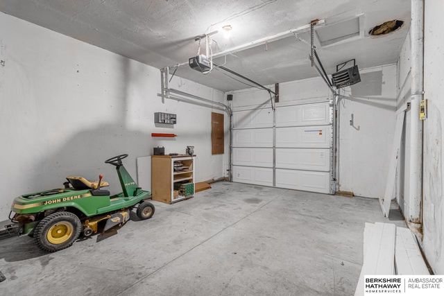 4236 Pacific Avenue, Fremont, NE 68025