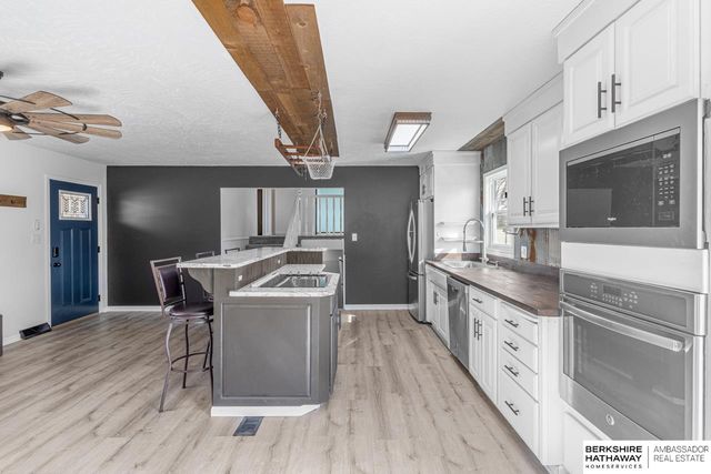 4236 Pacific Avenue, Fremont, NE 68025