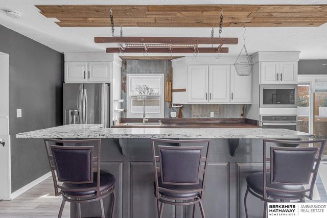 4236 Pacific Avenue, Fremont, NE 68025