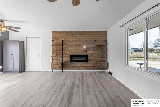 4236 Pacific Avenue, Fremont, NE 68025