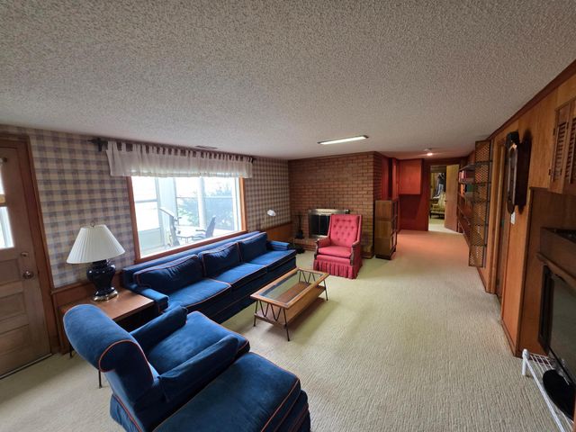 6308 Ewing Avenue S, Edina, MN 55410