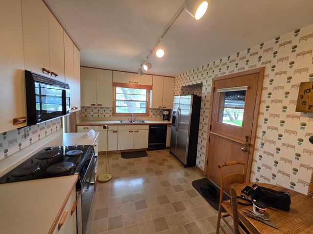 6308 Ewing Avenue S, Edina, MN 55410
