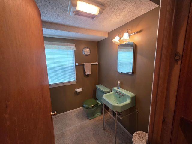 6308 Ewing Avenue S, Edina, MN 55410