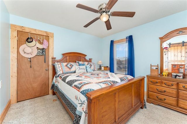 3959 Red Brush Road, Mount Airy, NC 27030