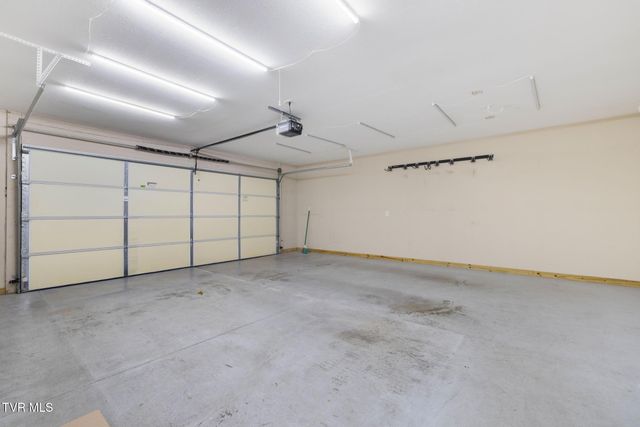 63 Creek View Court, Gray, TN 37615