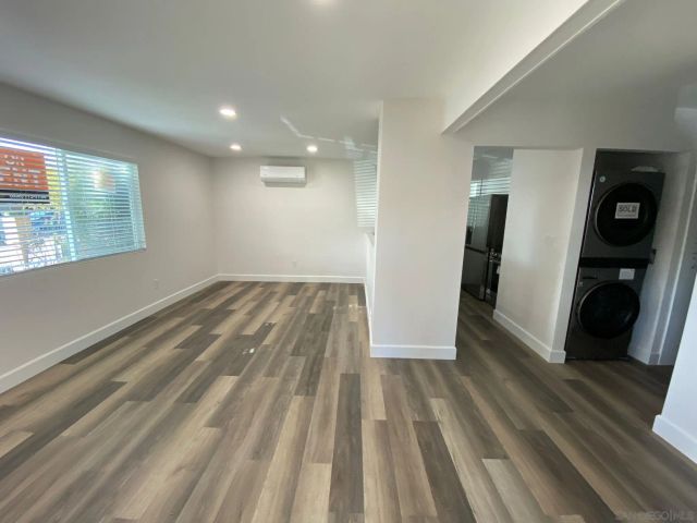 721 Duval St, San Diego, CA 92102