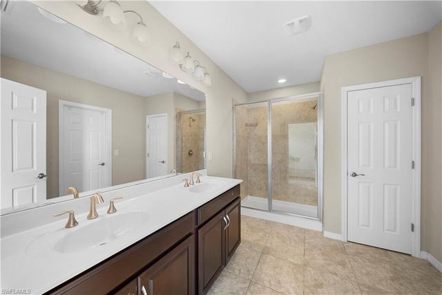 3278 Birchin Lane, Fort Myers, FL 33916