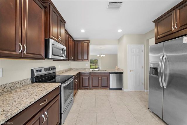 3278 Birchin Lane, Fort Myers, FL 33916