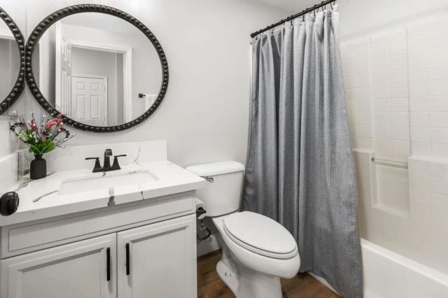 5345 Village Drive, Oceanside, CA 92057