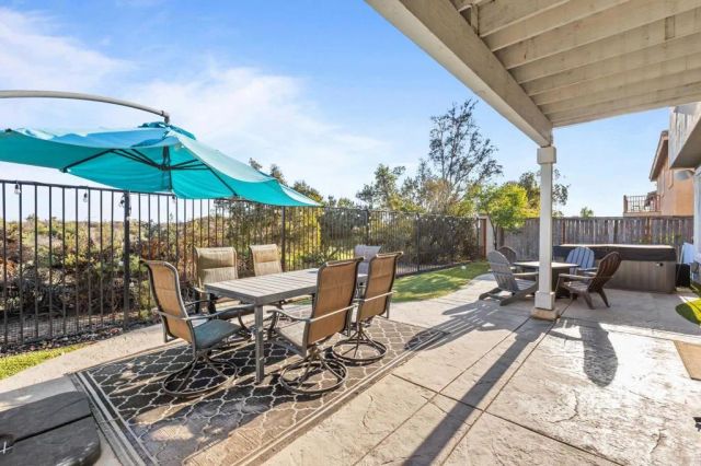 5345 Village Drive, Oceanside, CA 92057