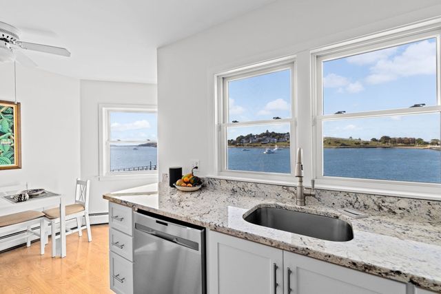 1 Marina Dr 1, Hull, MA 02045