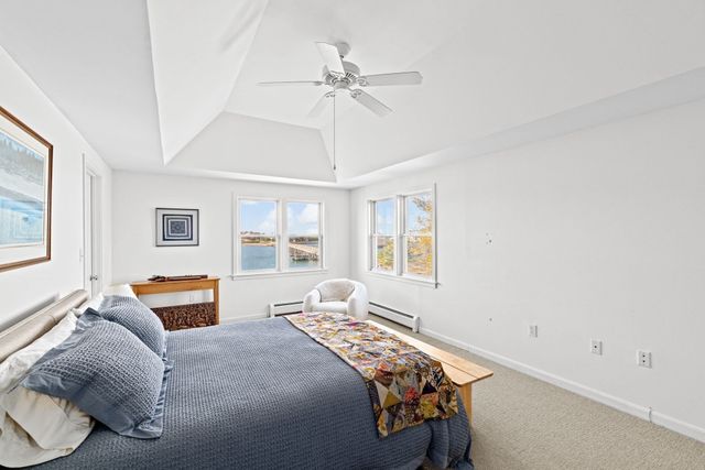 1 Marina Dr 1, Hull, MA 02045