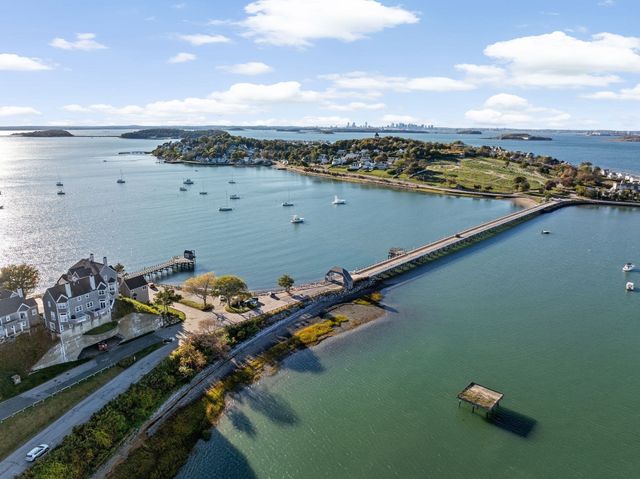 1 Marina Dr 1, Hull, MA 02045