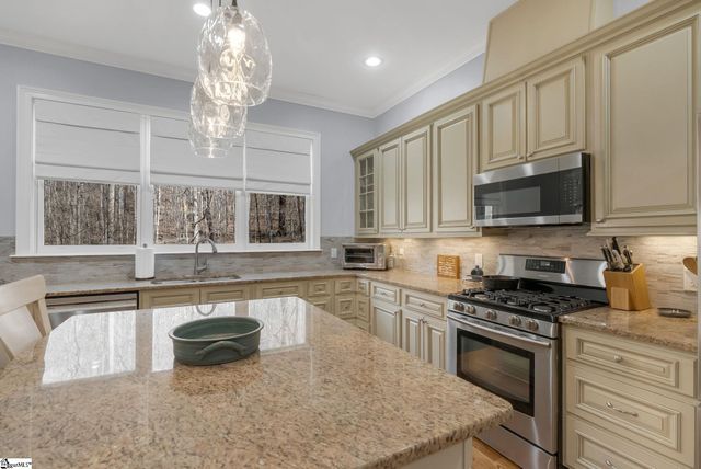 6 Goldeneye Court, Landrum, SC 29356