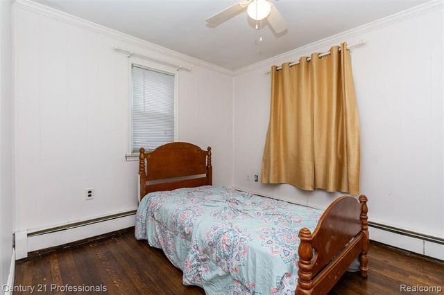 27501 Milton Avenue, Warren, MI 48092