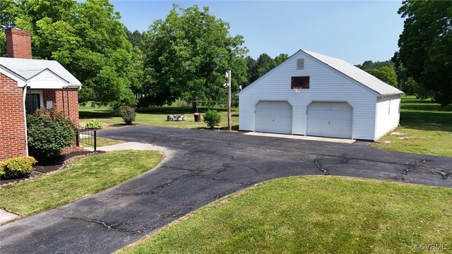 6010 Courthouse Rd, Prince George, VA 23875