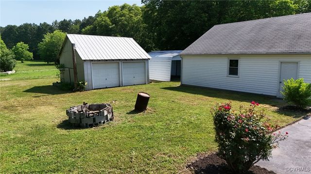 6010 Courthouse Rd, Prince George, VA 23875