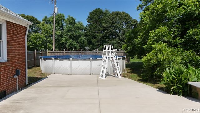 6010 Courthouse Rd, Prince George, VA 23875