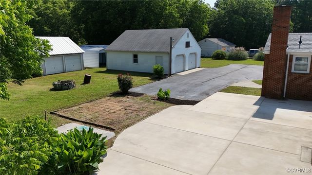 6010 Courthouse Rd, Prince George, VA 23875