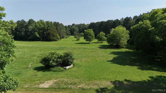 6010 Courthouse Rd, Prince George, VA 23875