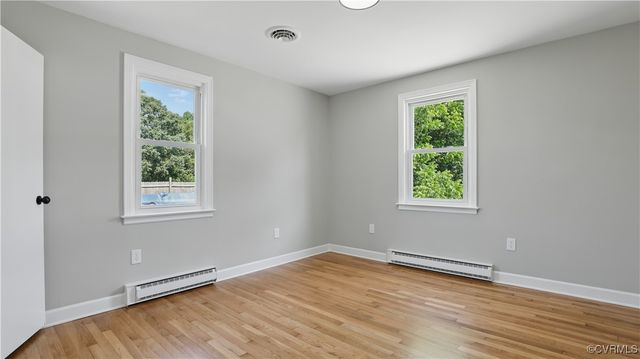 6010 Courthouse Rd, Prince George, VA 23875