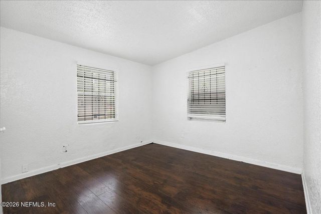 6601 CLEVELAND Road, Jacksonville, FL 32209