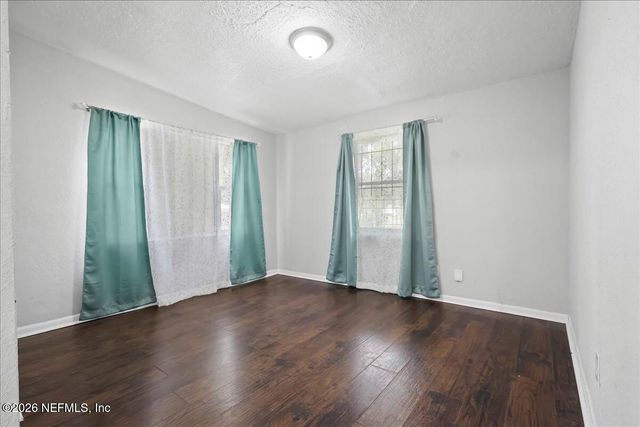 6601 CLEVELAND Road, Jacksonville, FL 32209
